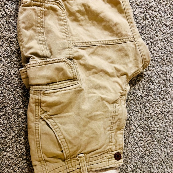 Hollister Cargo shorts - Picture 4 of 5